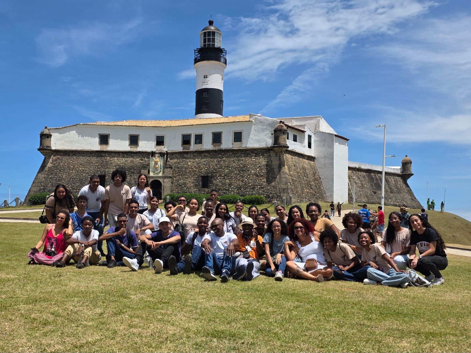 Estudantes no Centro Histórico de Salvador